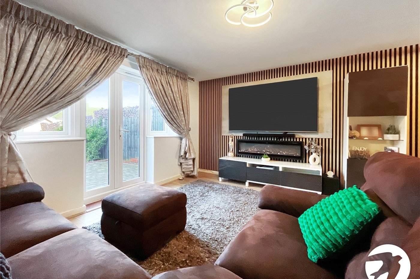 3 bedroom house to rent in Hoo | Robinson Michael & Jackson