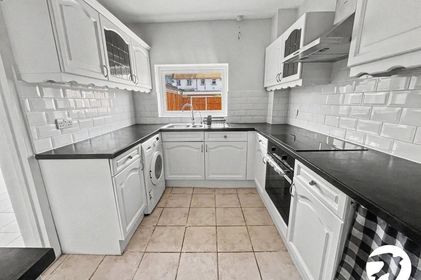 4 bedroom house to rent in Belvedere | Robinson Jackson