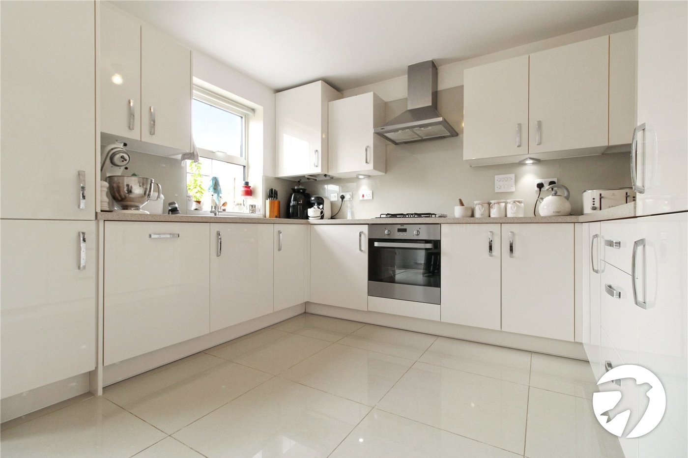 3 bedroom house to rent in Castle Hill | Robinson Michael & Jackson