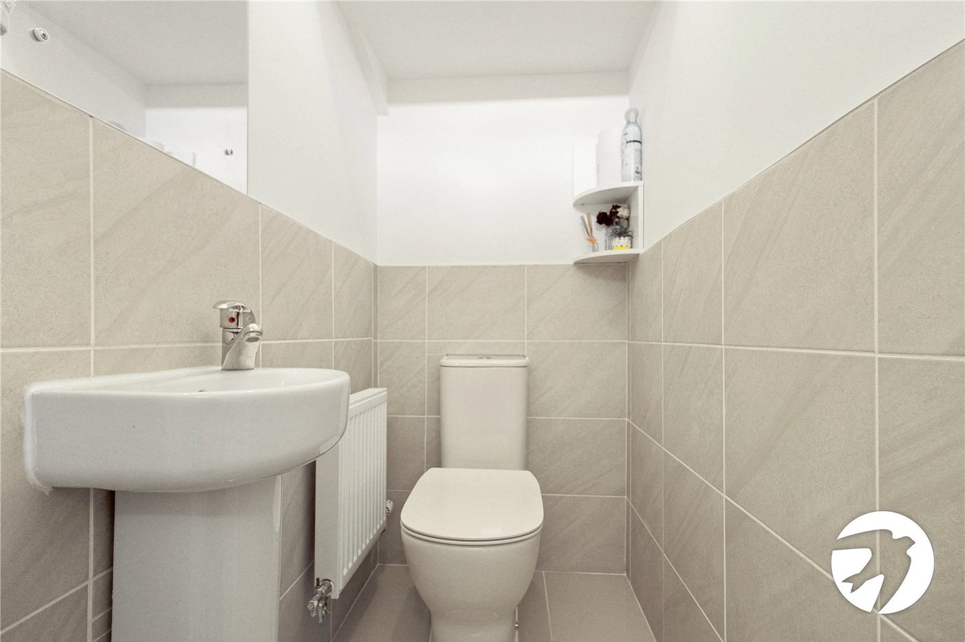 3 bedroom house to rent in Castle Hill | Robinson Michael & Jackson