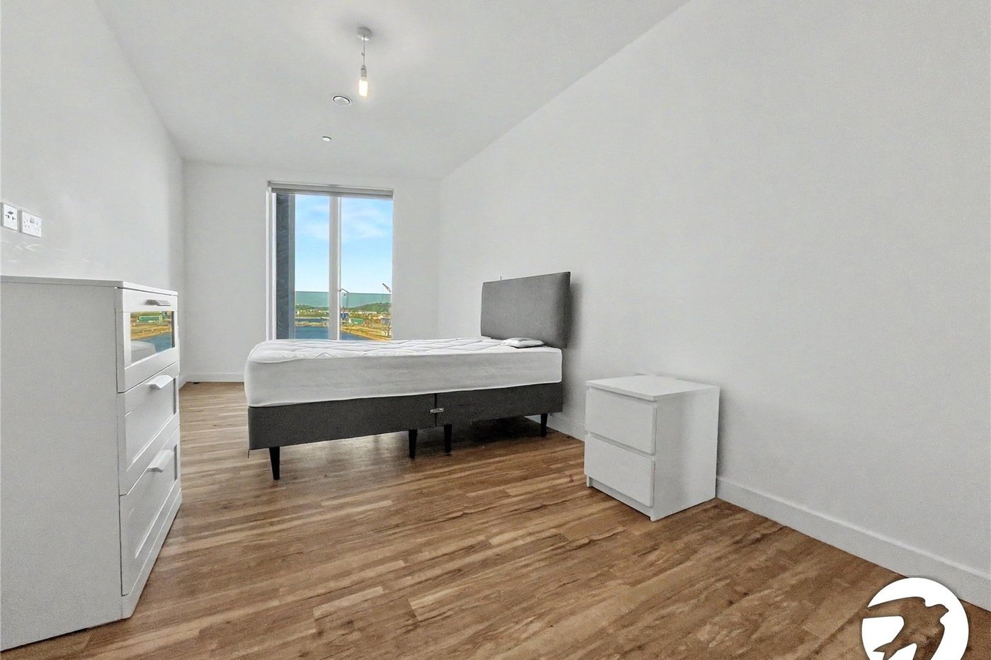 3 bedroom property to rent in Chatham | Robinson Michael & Jackson