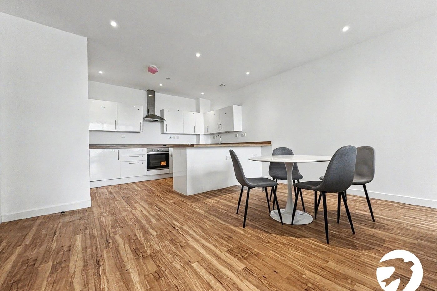 3 bedroom property to rent in Chatham | Robinson Michael & Jackson