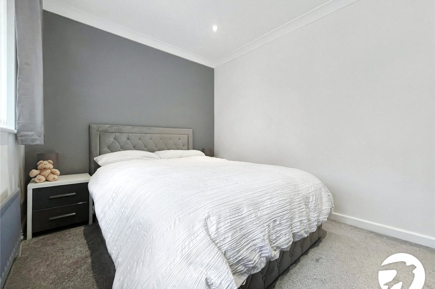 2 bedroom house to rent in Chatham | Robinson Michael & Jackson