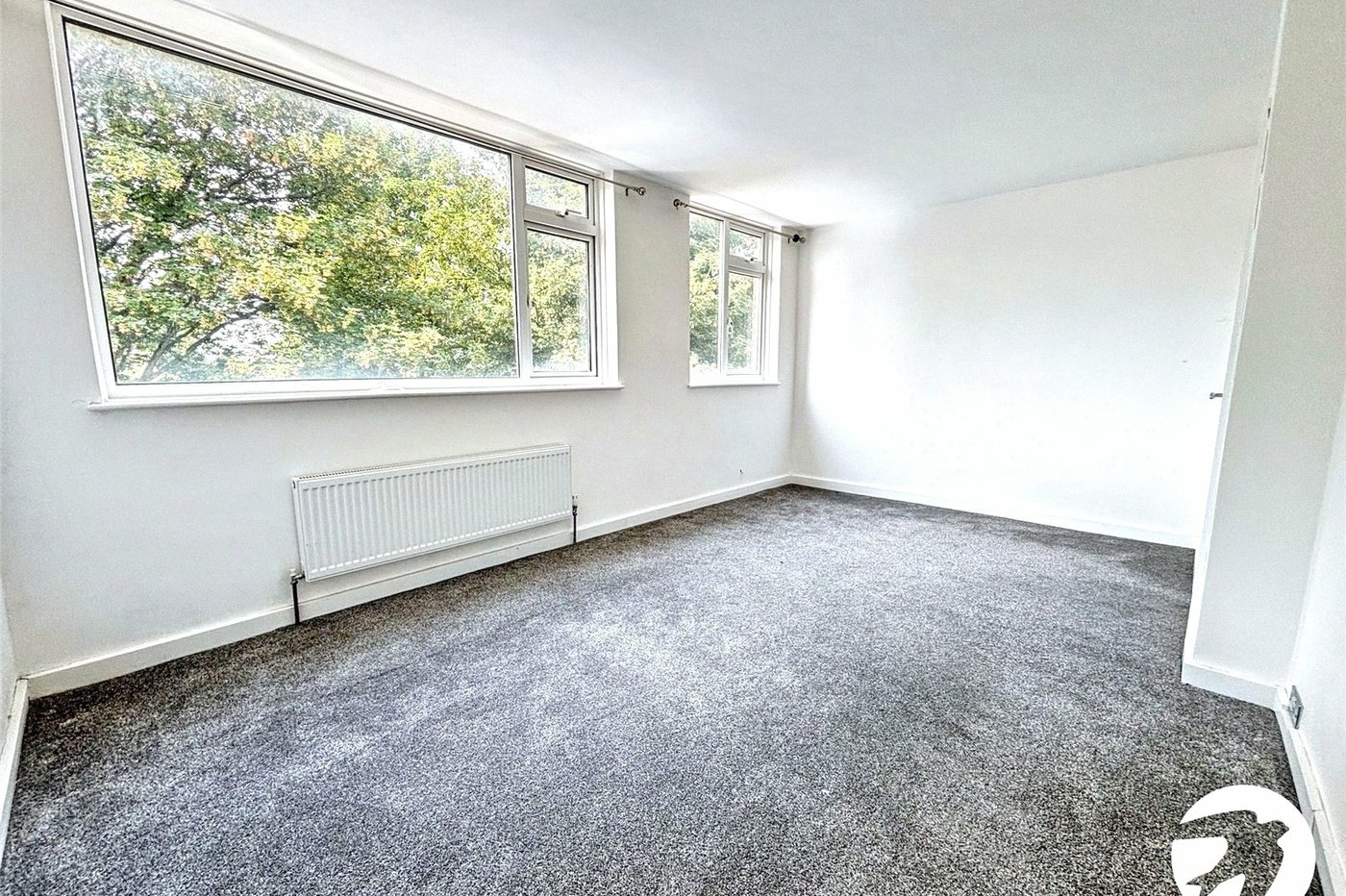 2 bedroom property to rent in Maidstone | Robinson Michael & Jackson