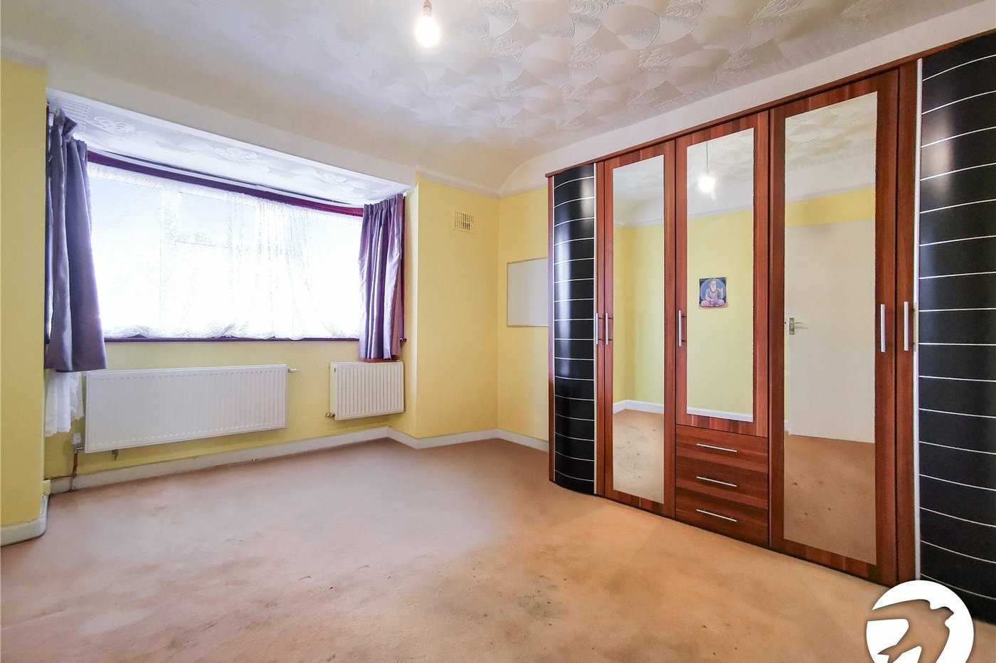 3 bedroom house to rent in London | Robinson Jackson