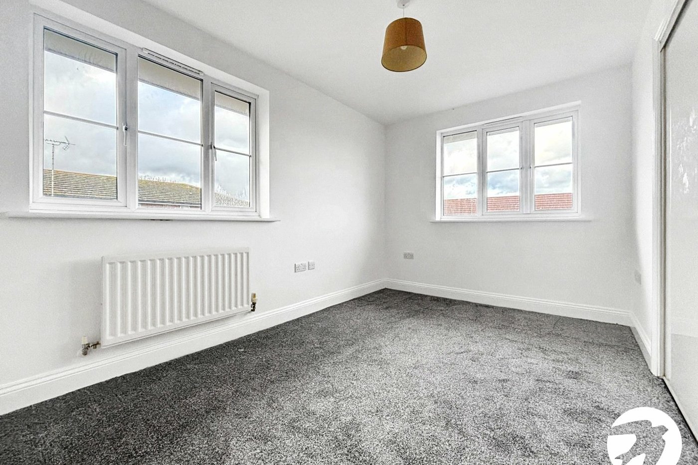 2 bedroom property to rent in Gillingham | Robinson Michael & Jackson
