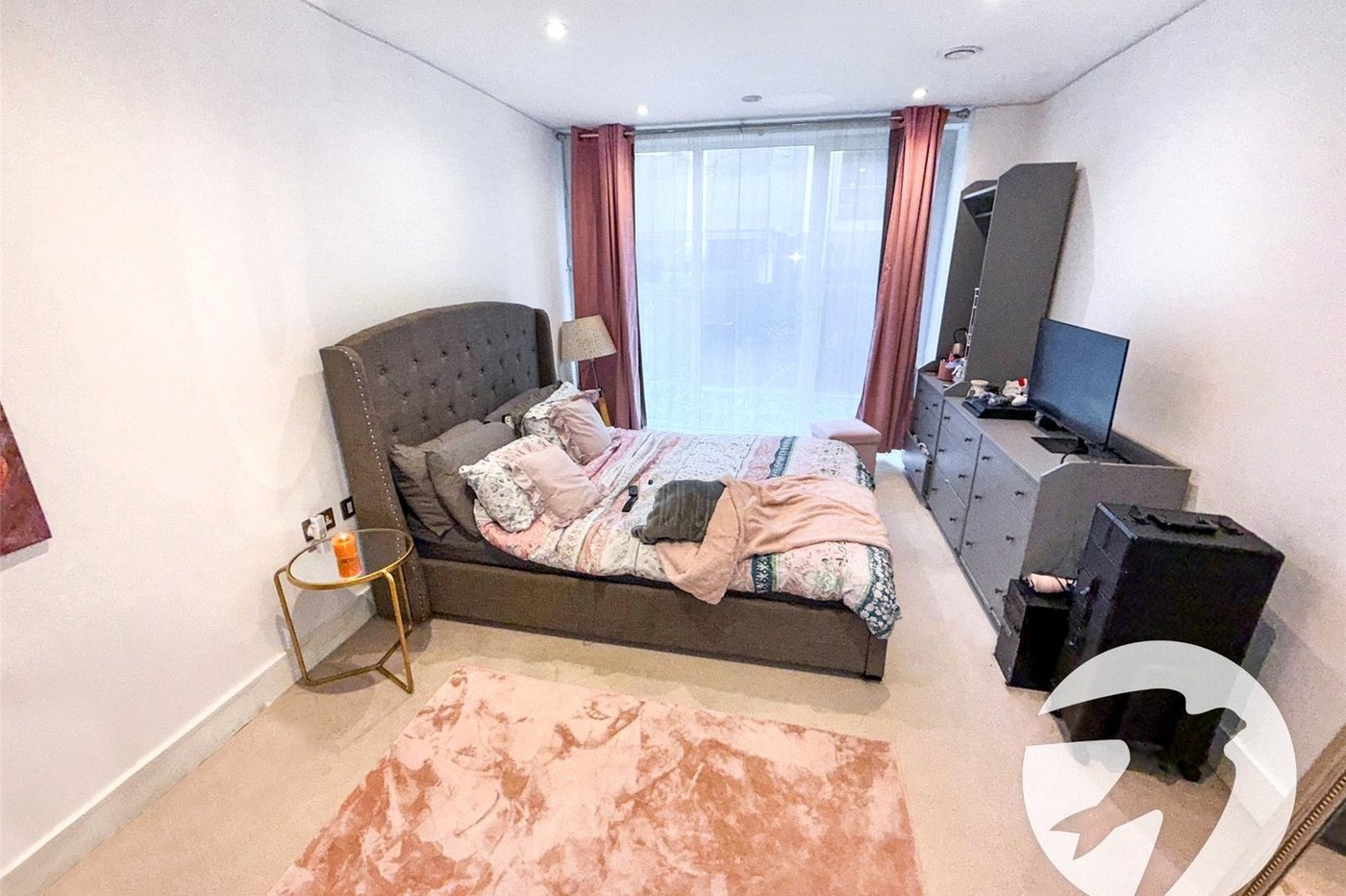 1 bedroom property to rent in London | Robinson Jackson