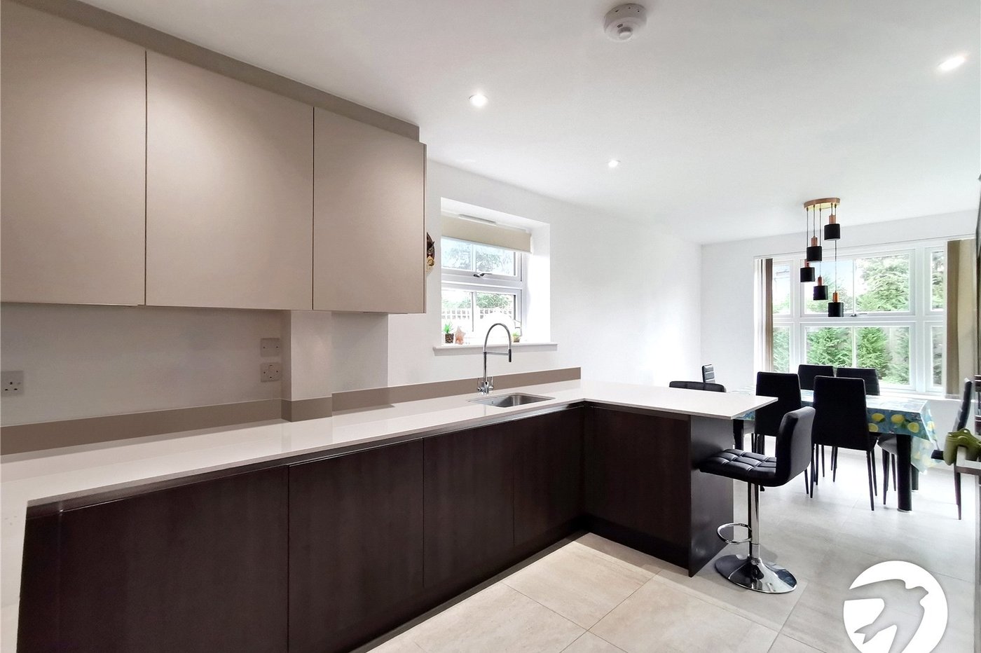 5 bedroom house to rent in Dartford | Robinson Jackson