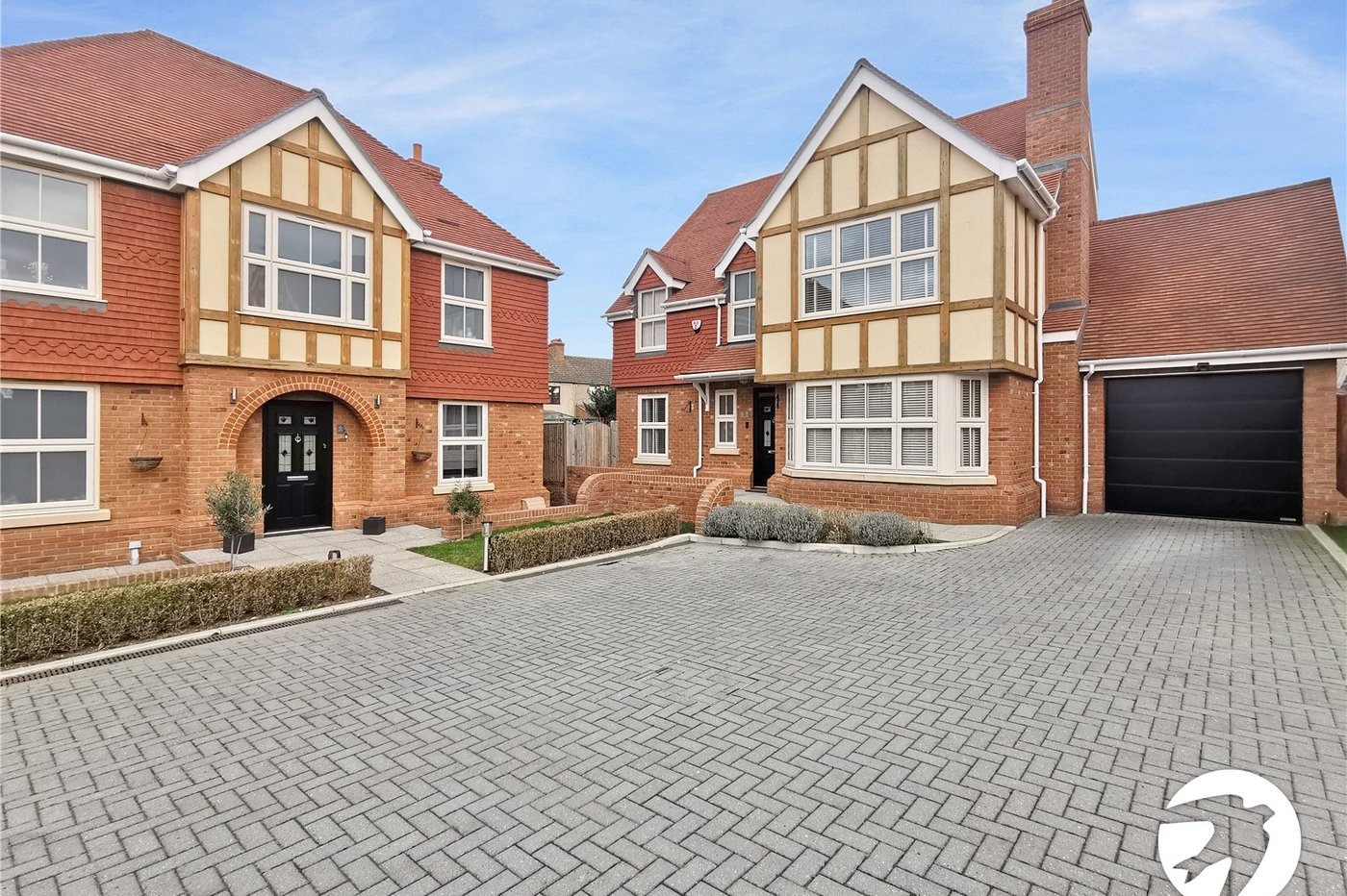 5 bedroom house to rent in Dartford | Robinson Jackson