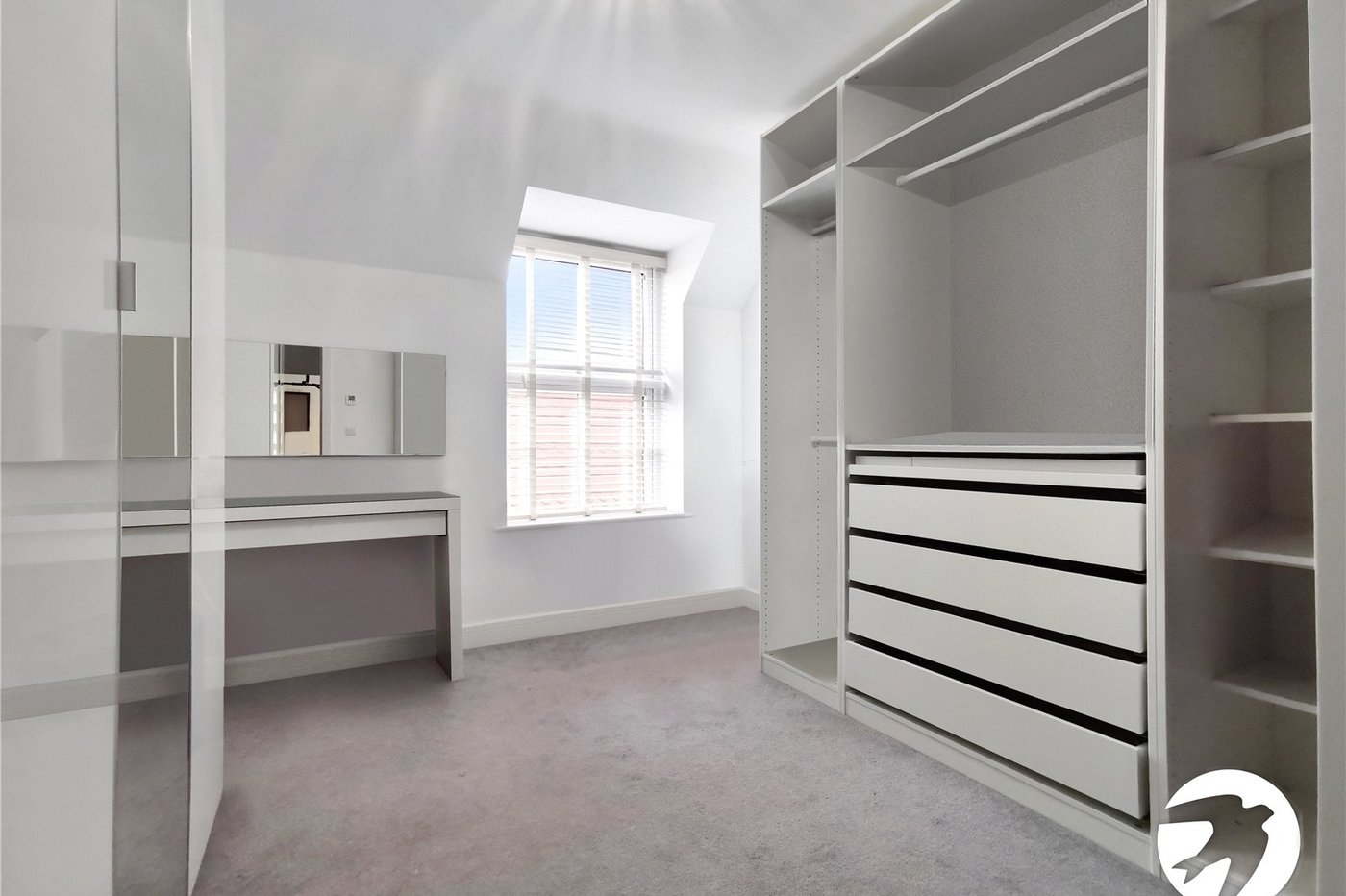 5 bedroom house to rent in Dartford | Robinson Jackson