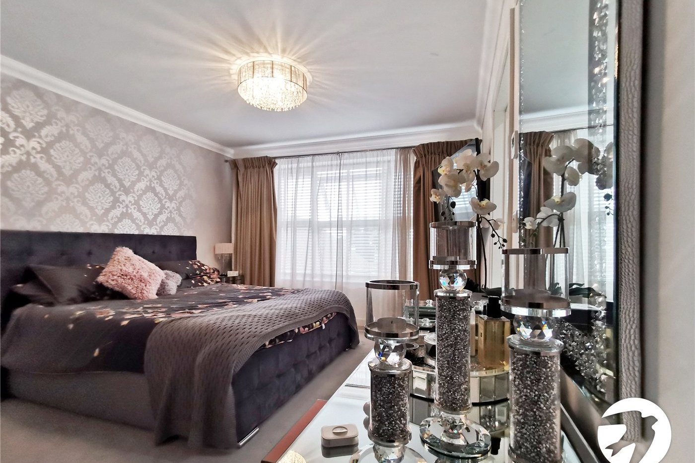 5 bedroom house to rent in Dartford | Robinson Jackson