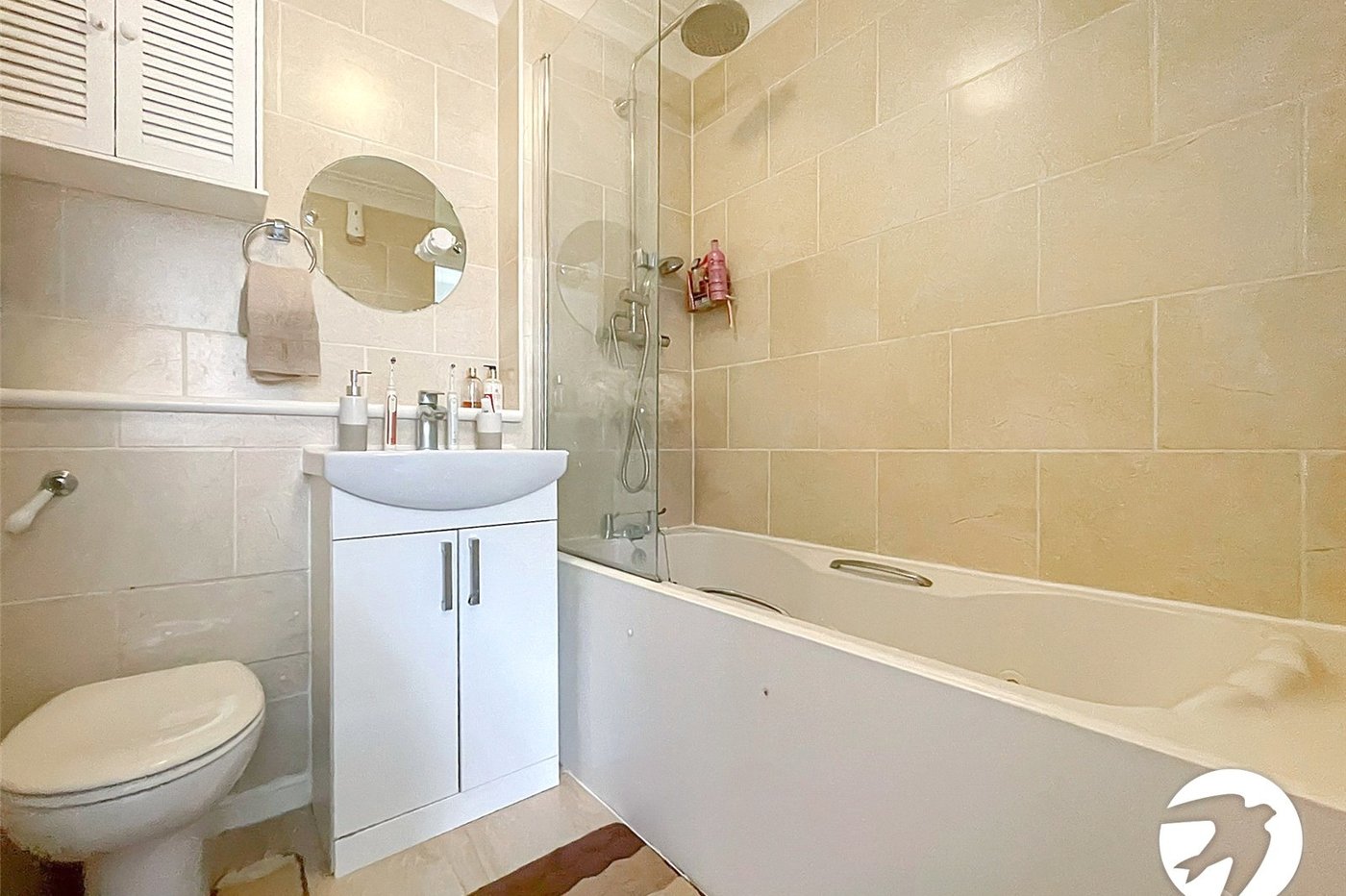 2 bedroom house to rent in Rochester | Robinson Michael & Jackson