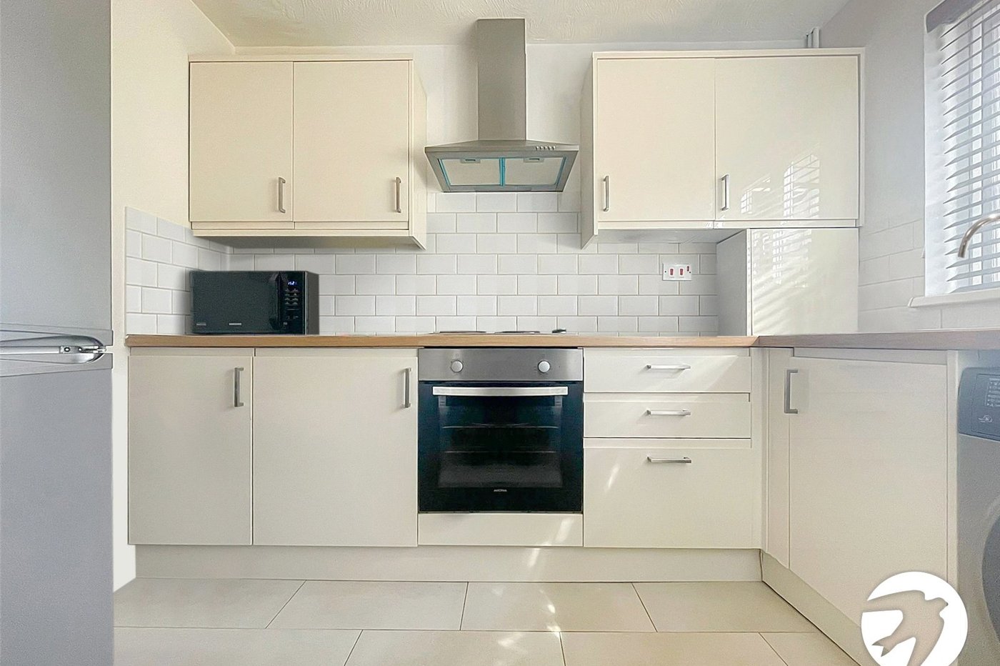 2 bedroom house to rent in Rochester | Robinson Michael & Jackson