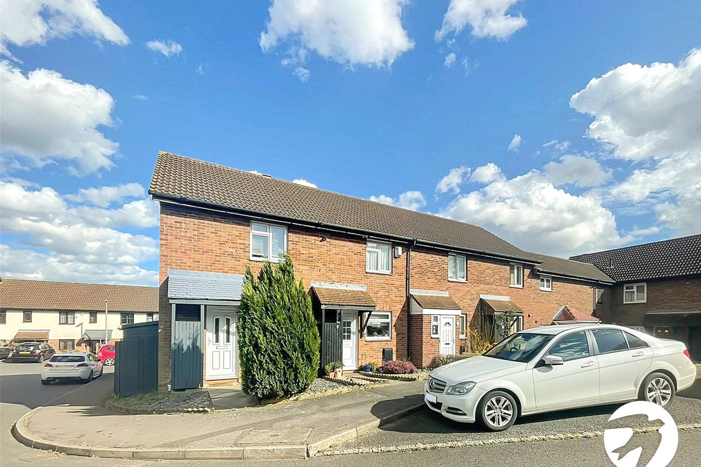 2 bedroom house to rent in Rochester | Robinson Michael & Jackson