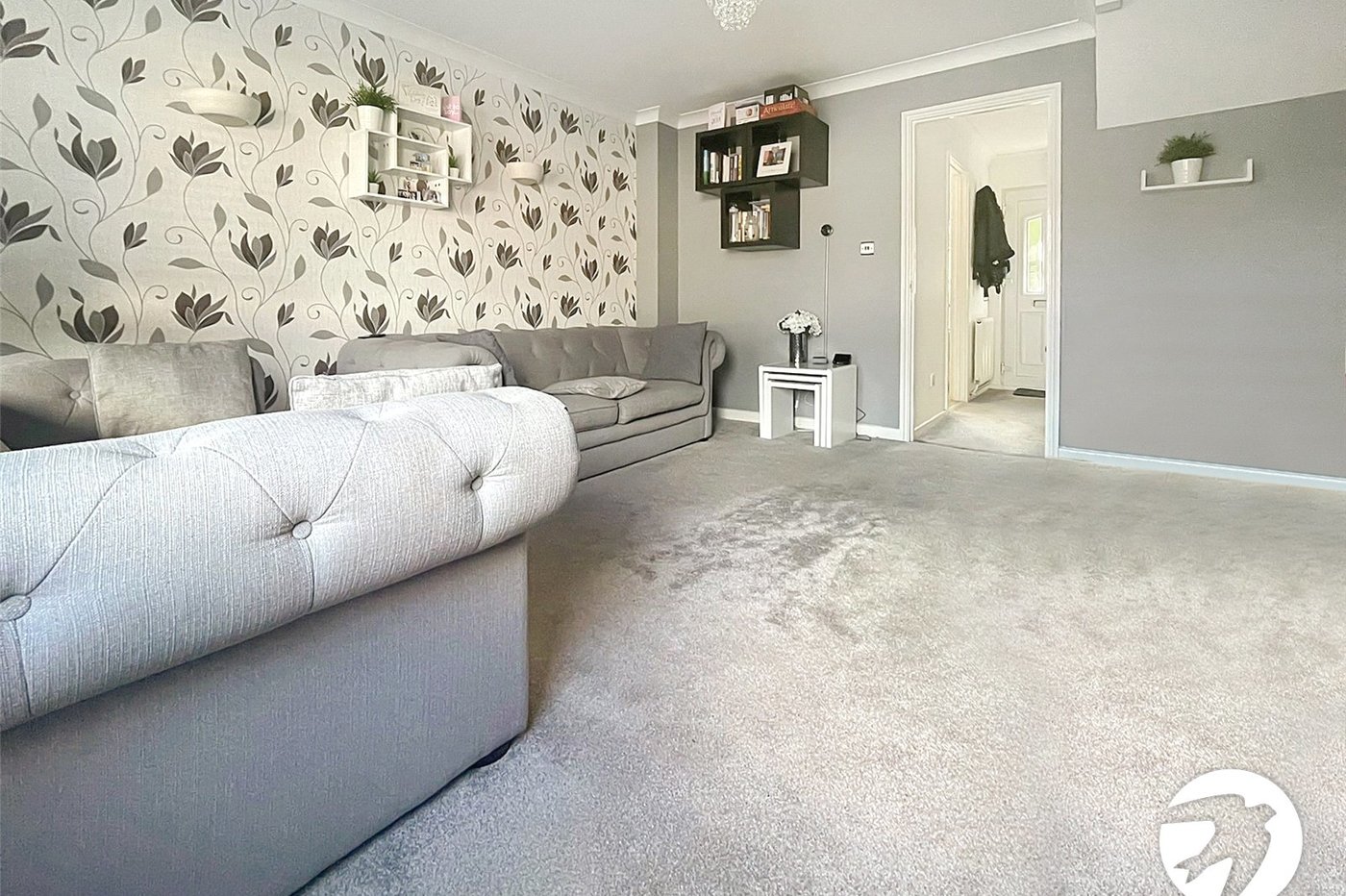 2 bedroom house to rent in Rochester | Robinson Michael & Jackson