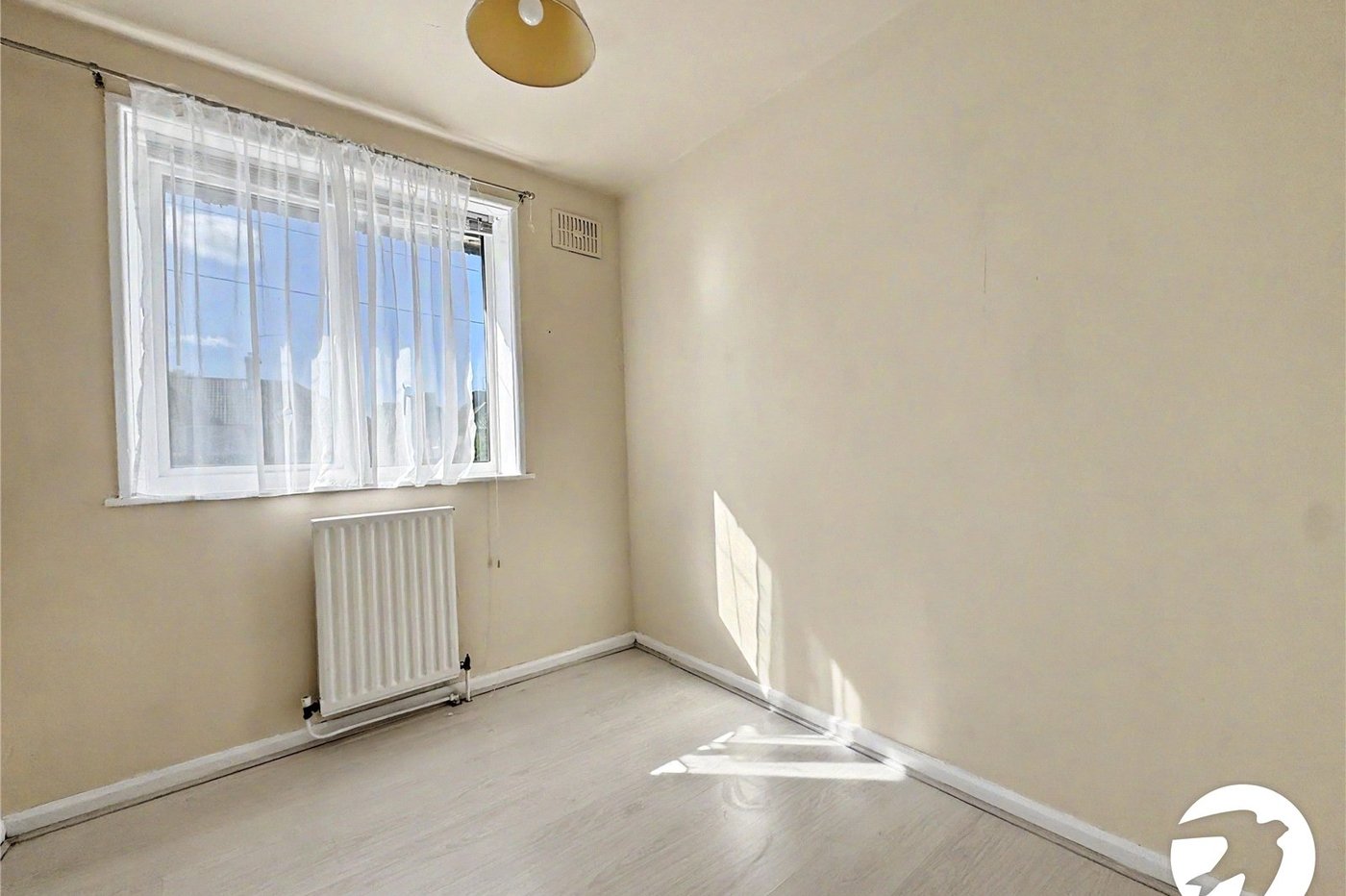 3 bedroom house to rent in Eltham | Robinson Jackson