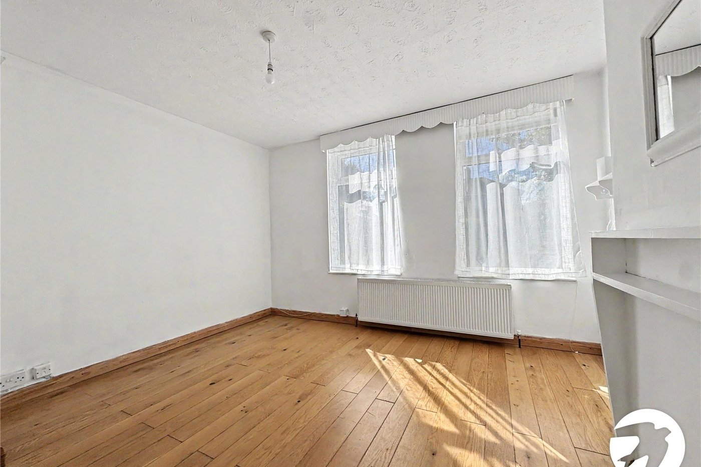 3 bedroom house to rent in Eltham | Robinson Jackson