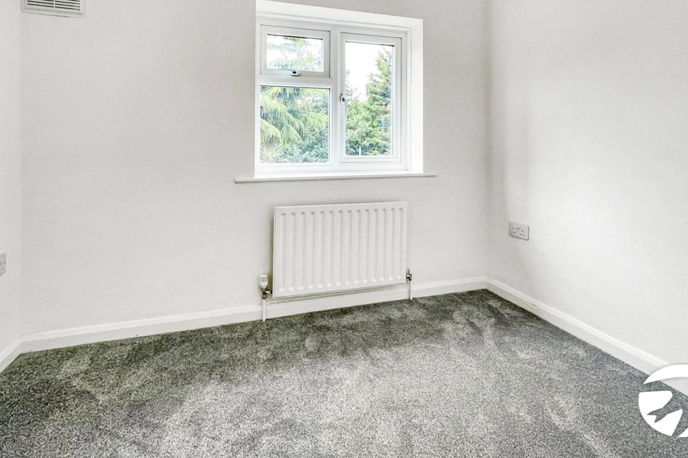 3 bedroom house to rent in Rochester | Robinson Michael & Jackson