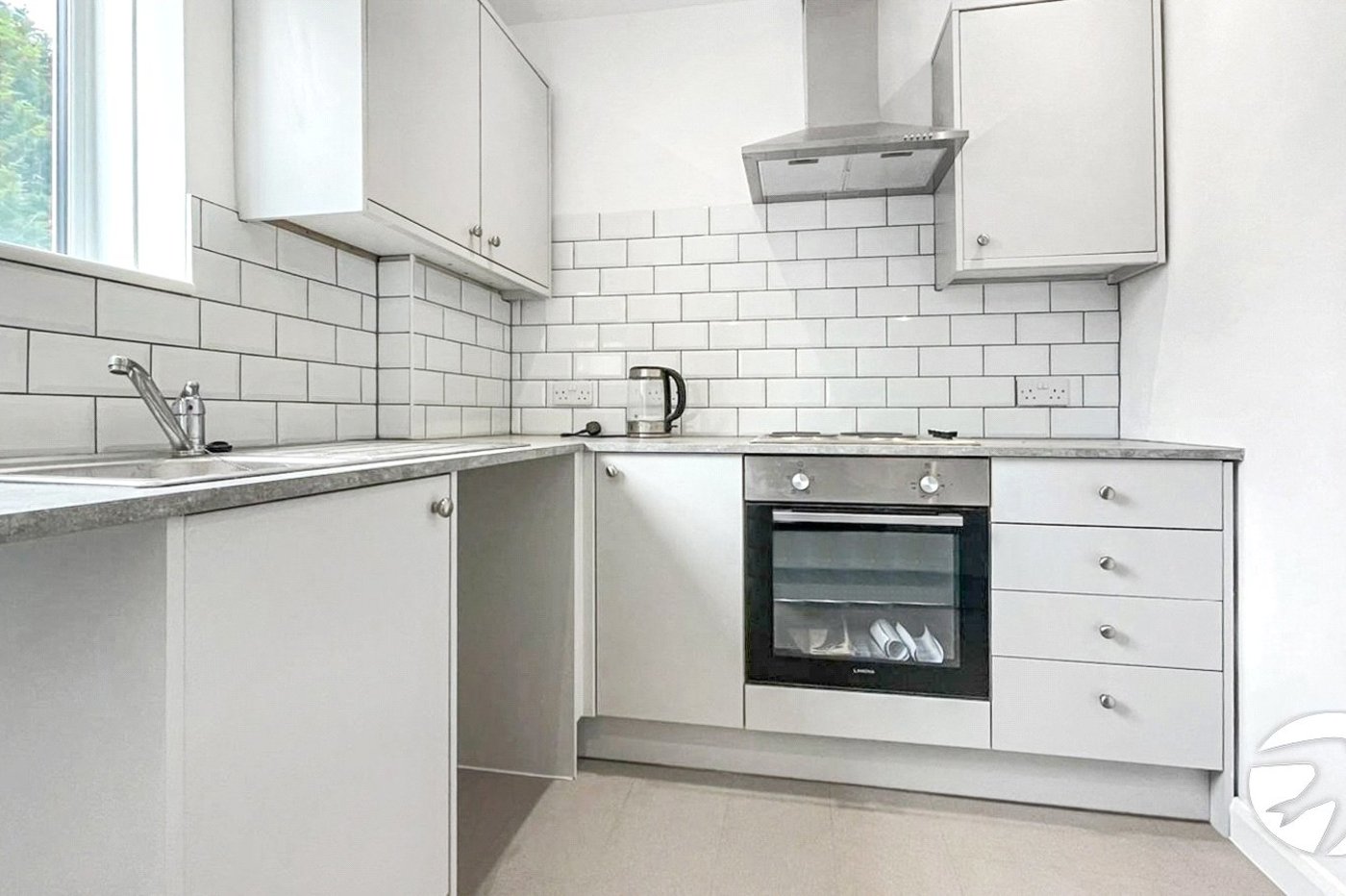 3 bedroom house to rent in Rochester | Robinson Michael & Jackson