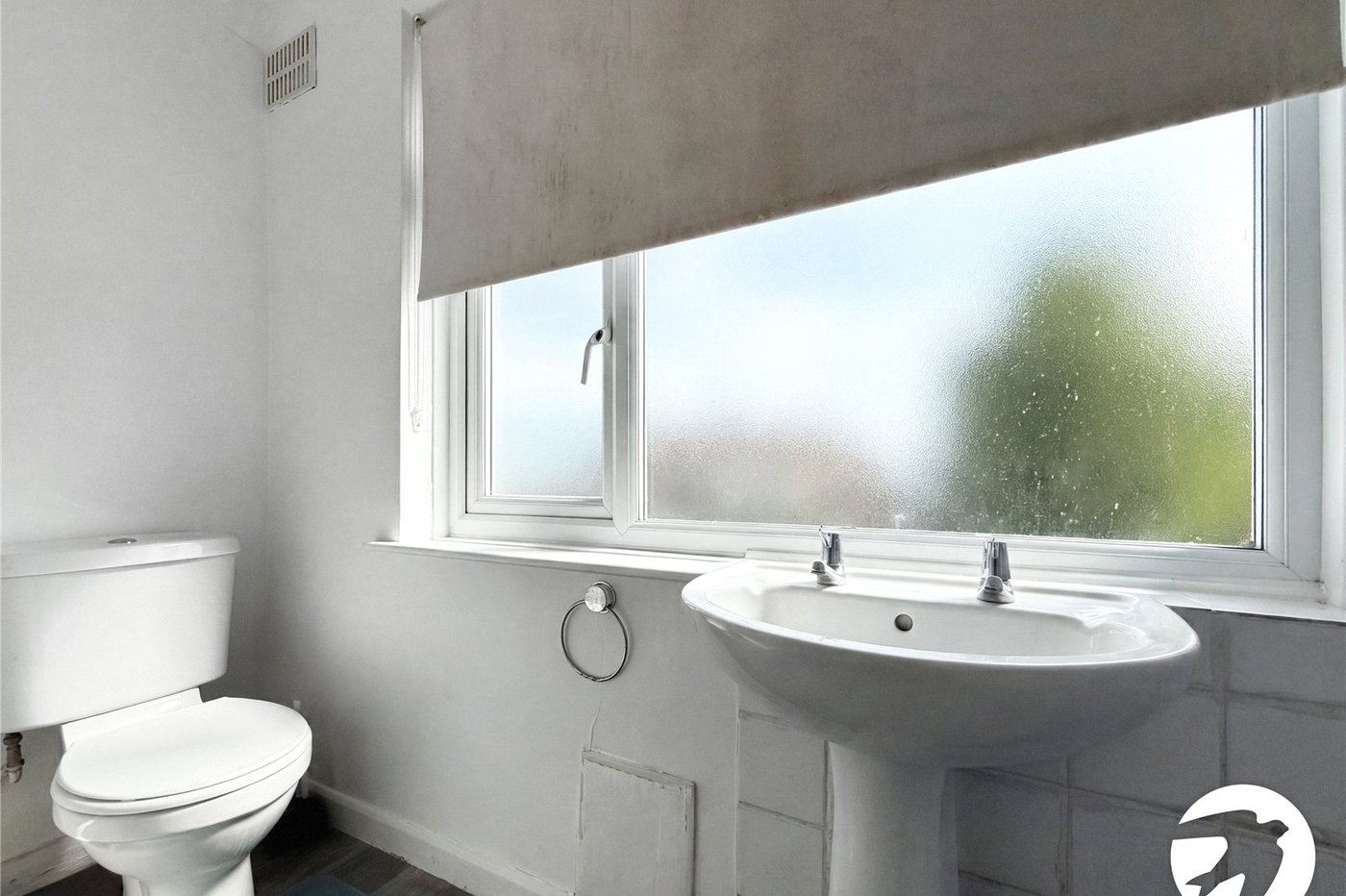 1 bedroom property to rent in Rochester | Robinson Michael & Jackson