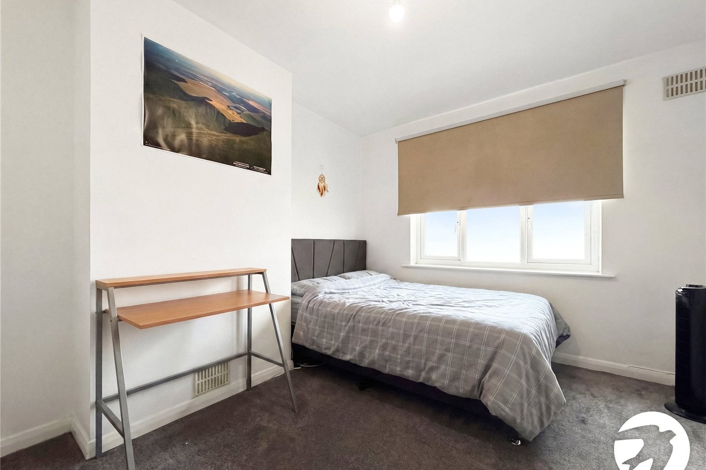 1 bedroom property to rent in Rochester | Robinson Michael & Jackson