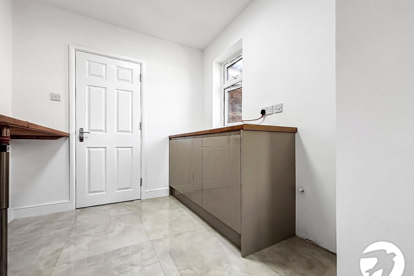 3 bedroom house to rent in Dartford | Robinson Jackson