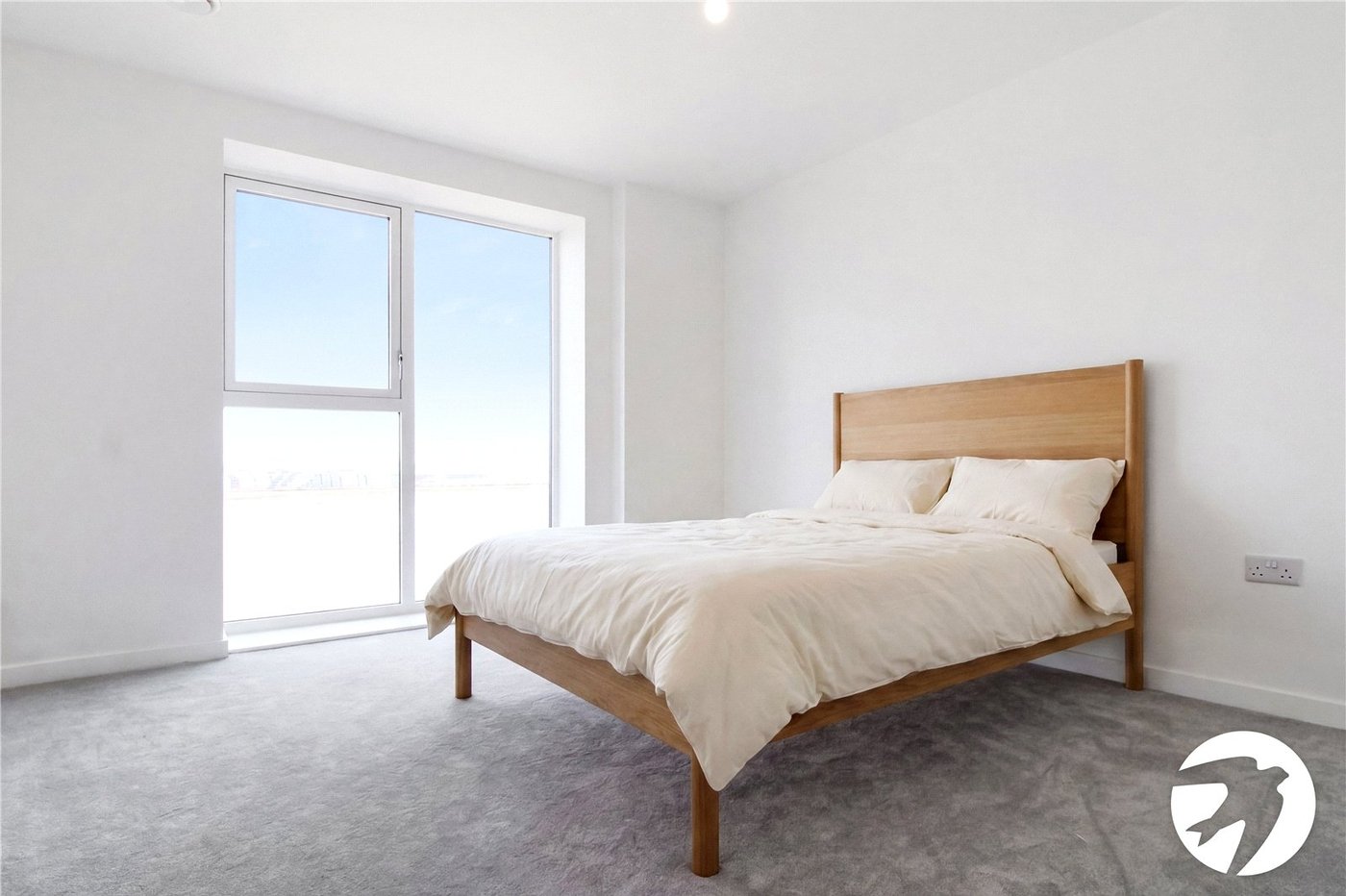 2 bedroom property to rent in Northfleet | Robinson Michael & Jackson