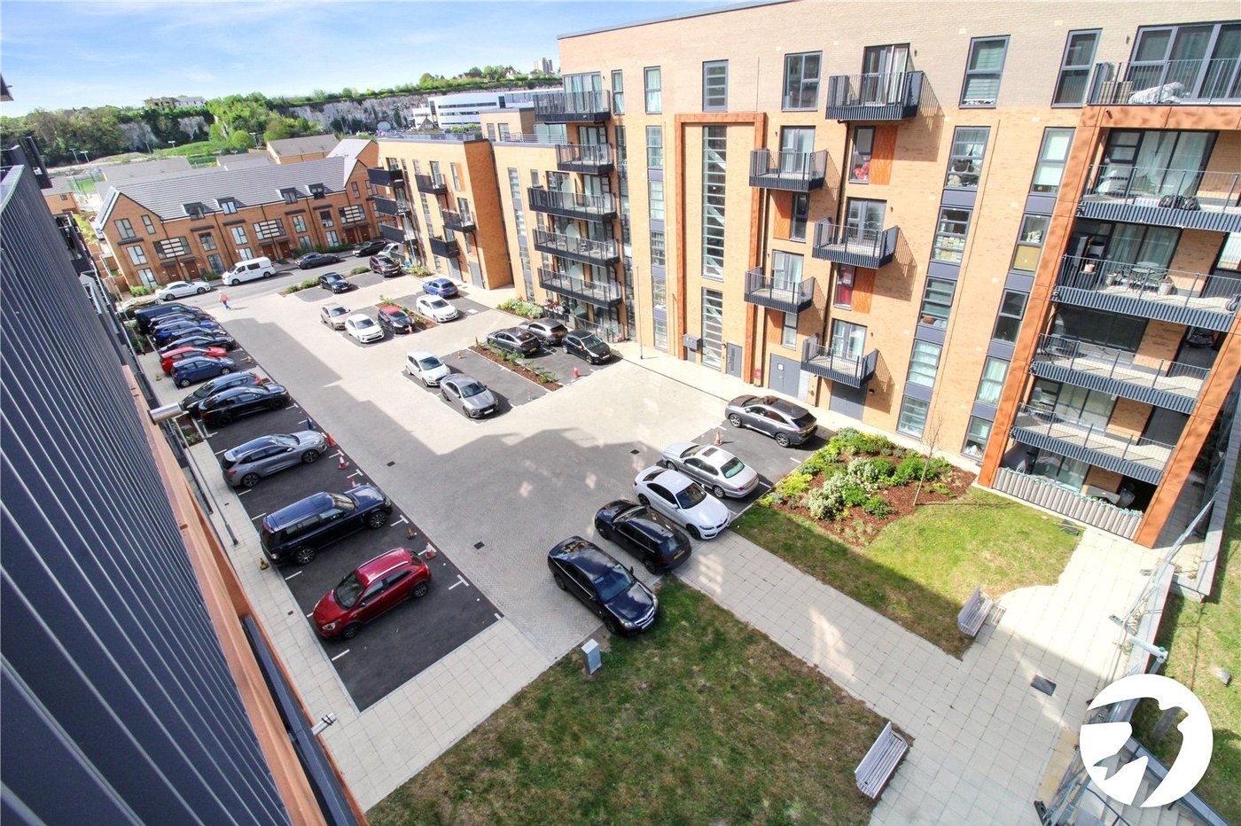 2 bedroom property to rent in Northfleet | Robinson Michael & Jackson