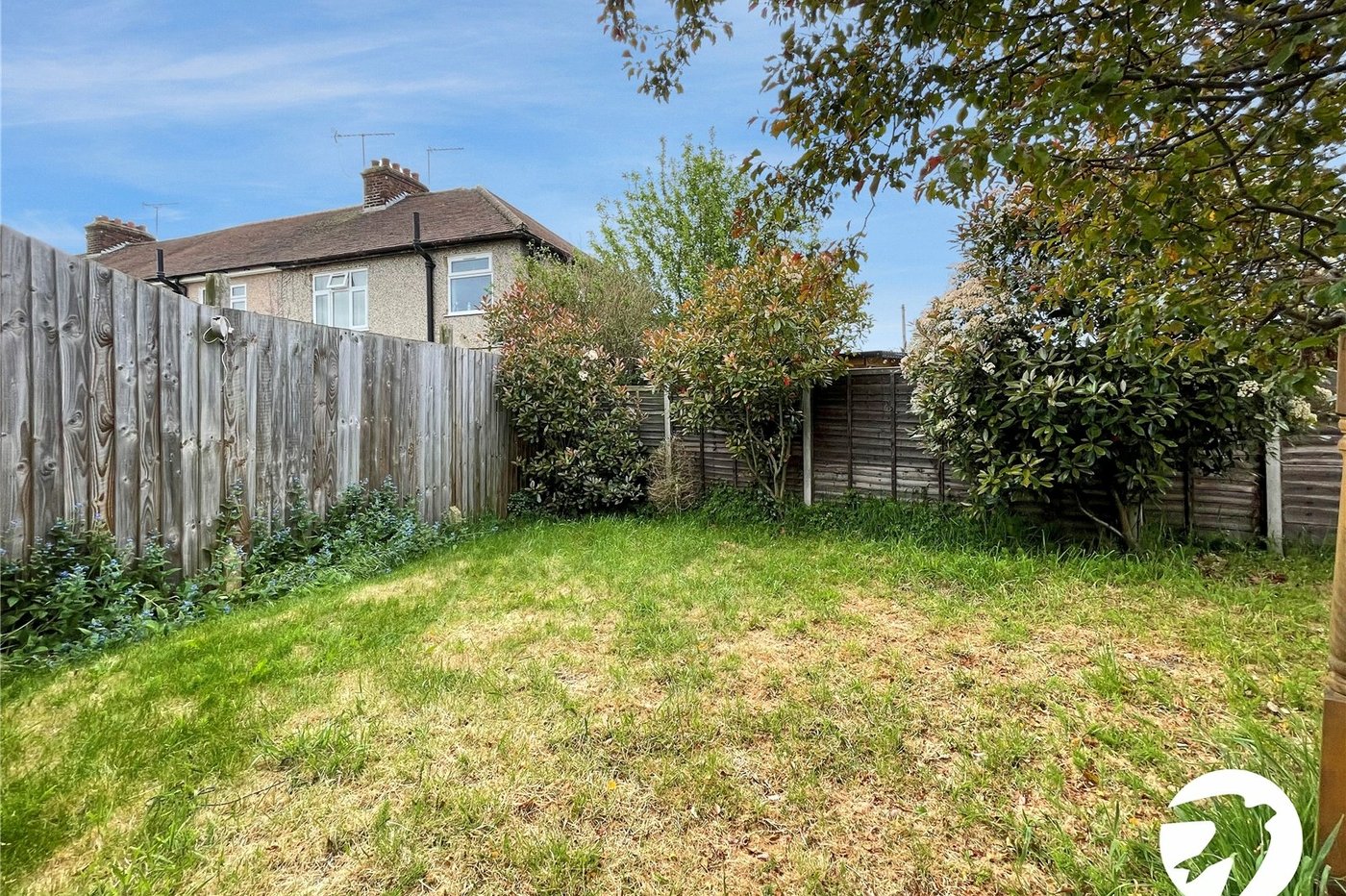 4 bedroom bungalow to rent in Bexleyheath | Robinson Jackson