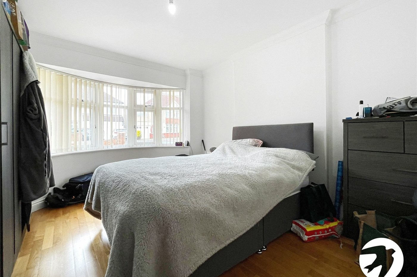 4 bedroom bungalow to rent in Bexleyheath | Robinson Jackson