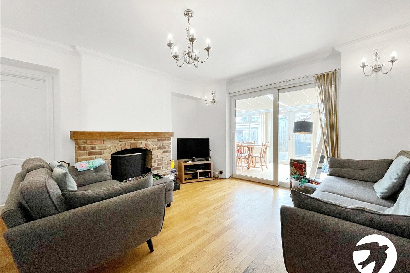 4 bedroom bungalow to rent in Bexleyheath | Robinson Jackson