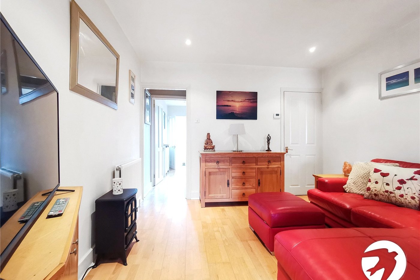 2 bedroom house to rent in Dartford | Robinson Jackson