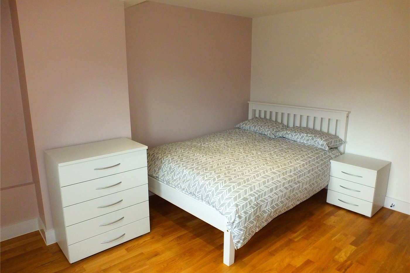 1 bedroom property to rent in Bromley | Robinson Jackson