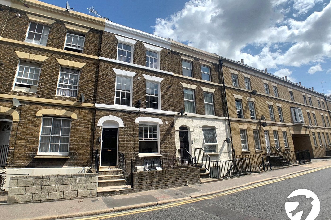 1 bedroom property to rent in Rochester | Robinson Michael & Jackson