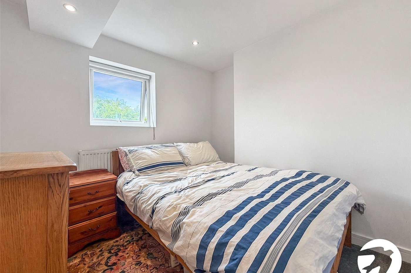 1 bedroom property to rent in Rochester | Robinson Michael & Jackson