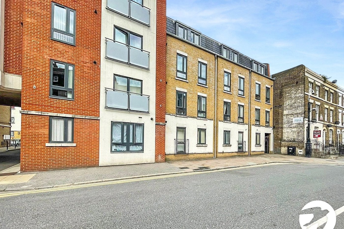 1 bedroom property to rent in Rochester | Robinson Michael & Jackson