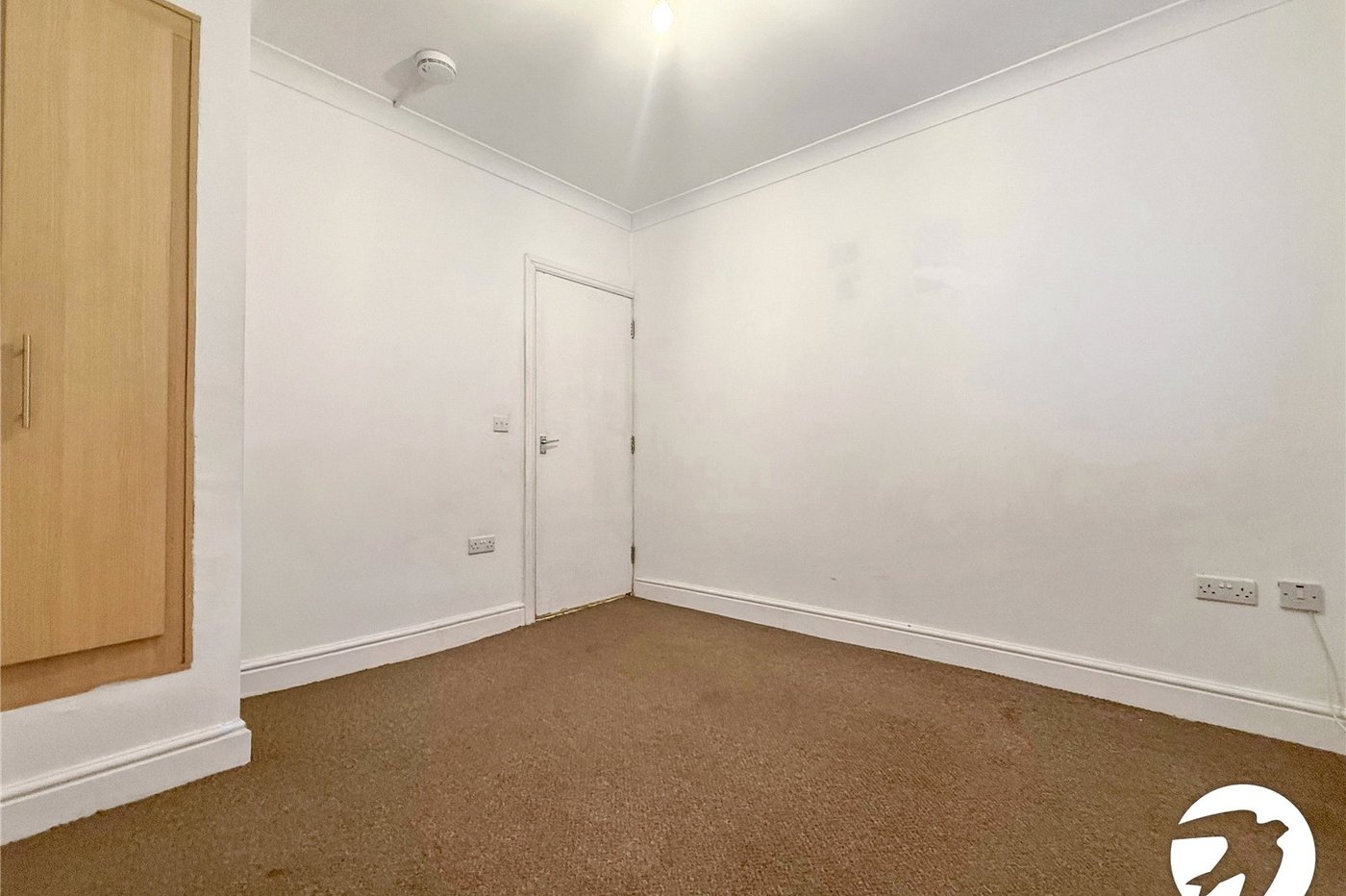 1 bedroom property to rent in Rochester | Robinson Michael & Jackson