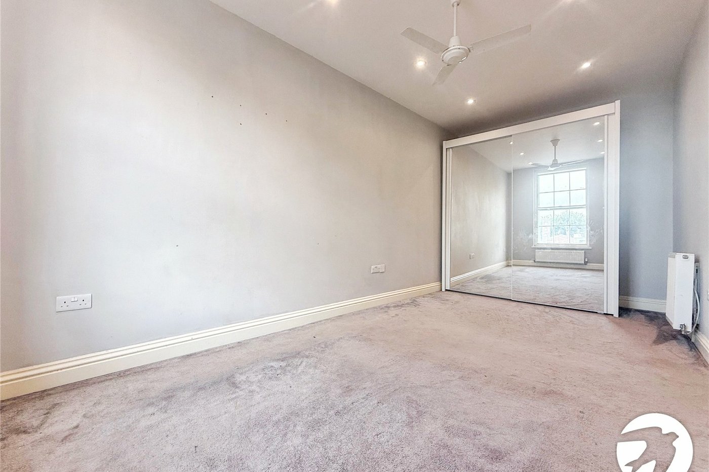 2 bedroom property to rent in Sittingbourne | Robinson Michael & Jackson