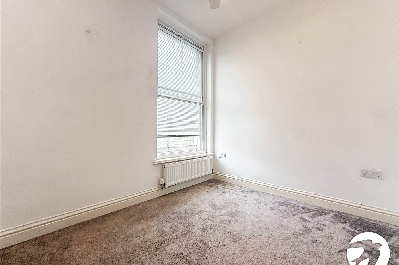 2 bedroom property to rent in Sittingbourne | Robinson Michael & Jackson