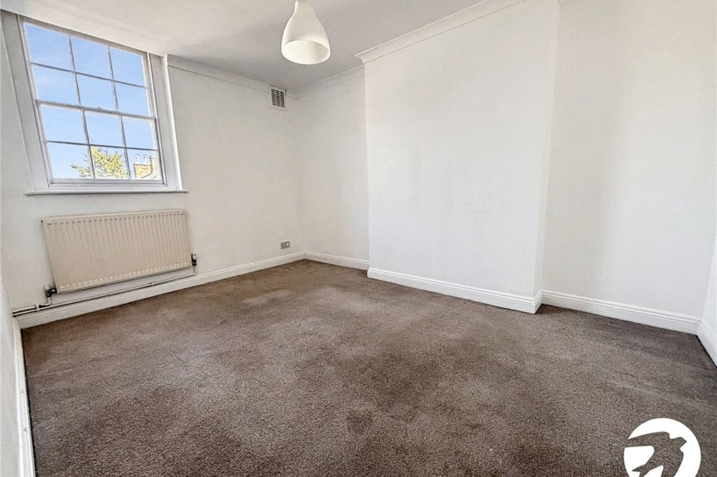 2 bedroom property to rent in St. Mary Cray | Robinson Jackson