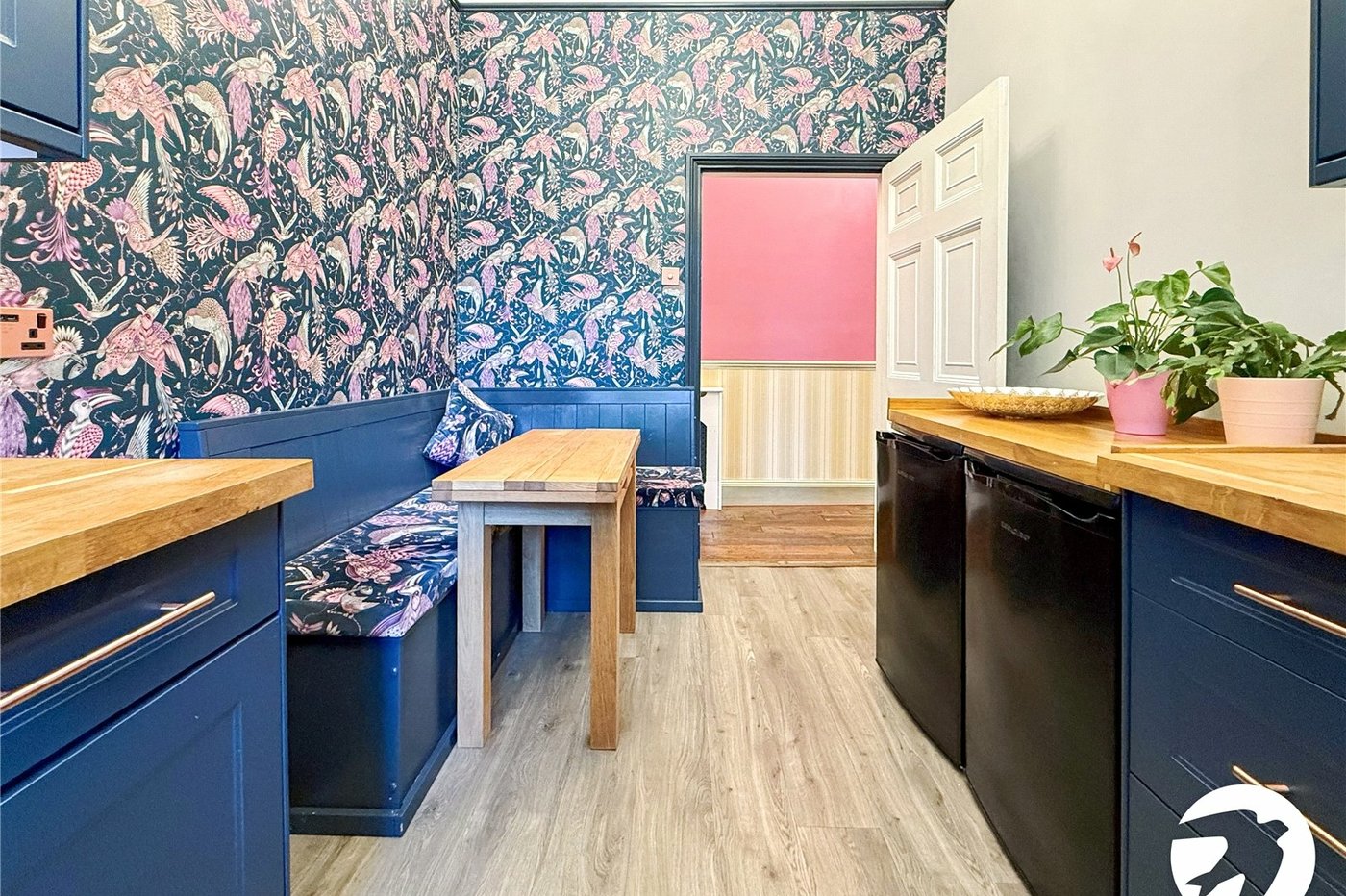 2 bedroom property to rent in West Malling | Robinson Michael & Jackson