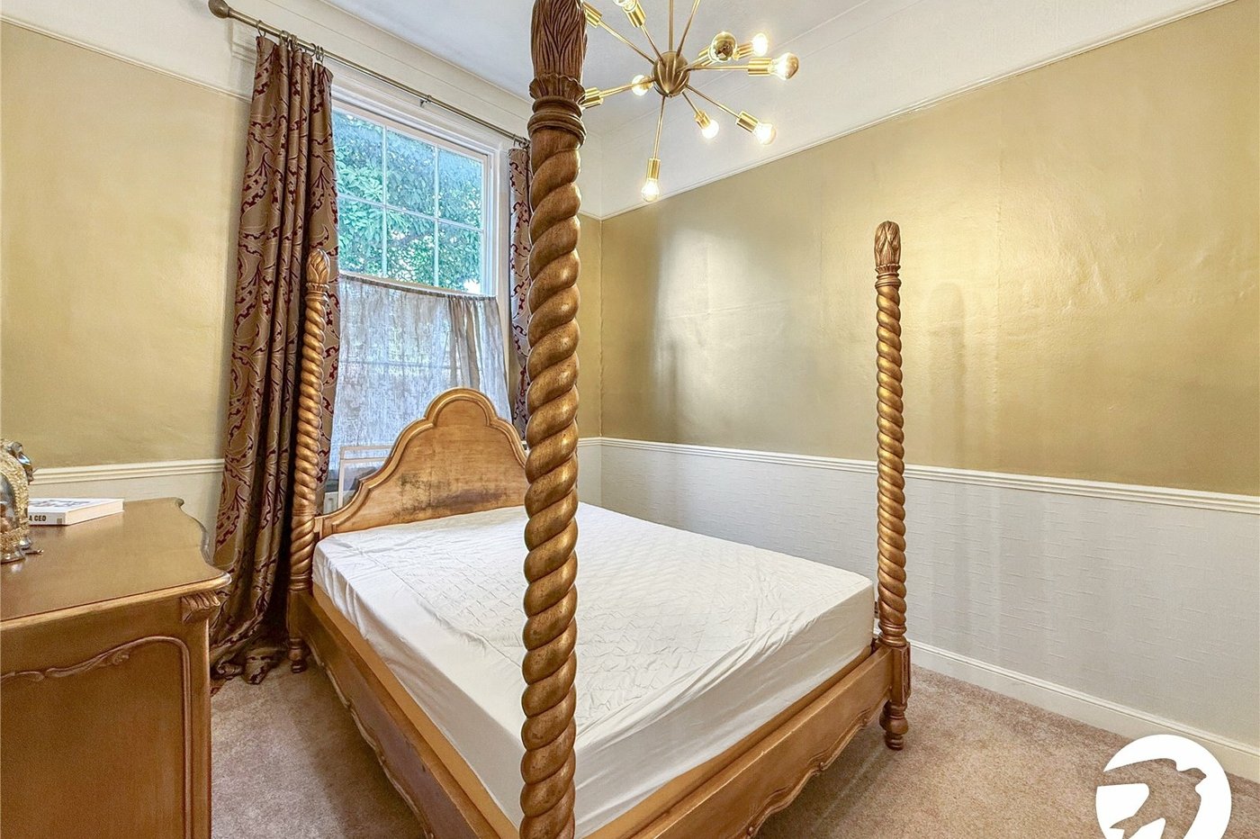 2 bedroom property to rent in West Malling | Robinson Michael & Jackson