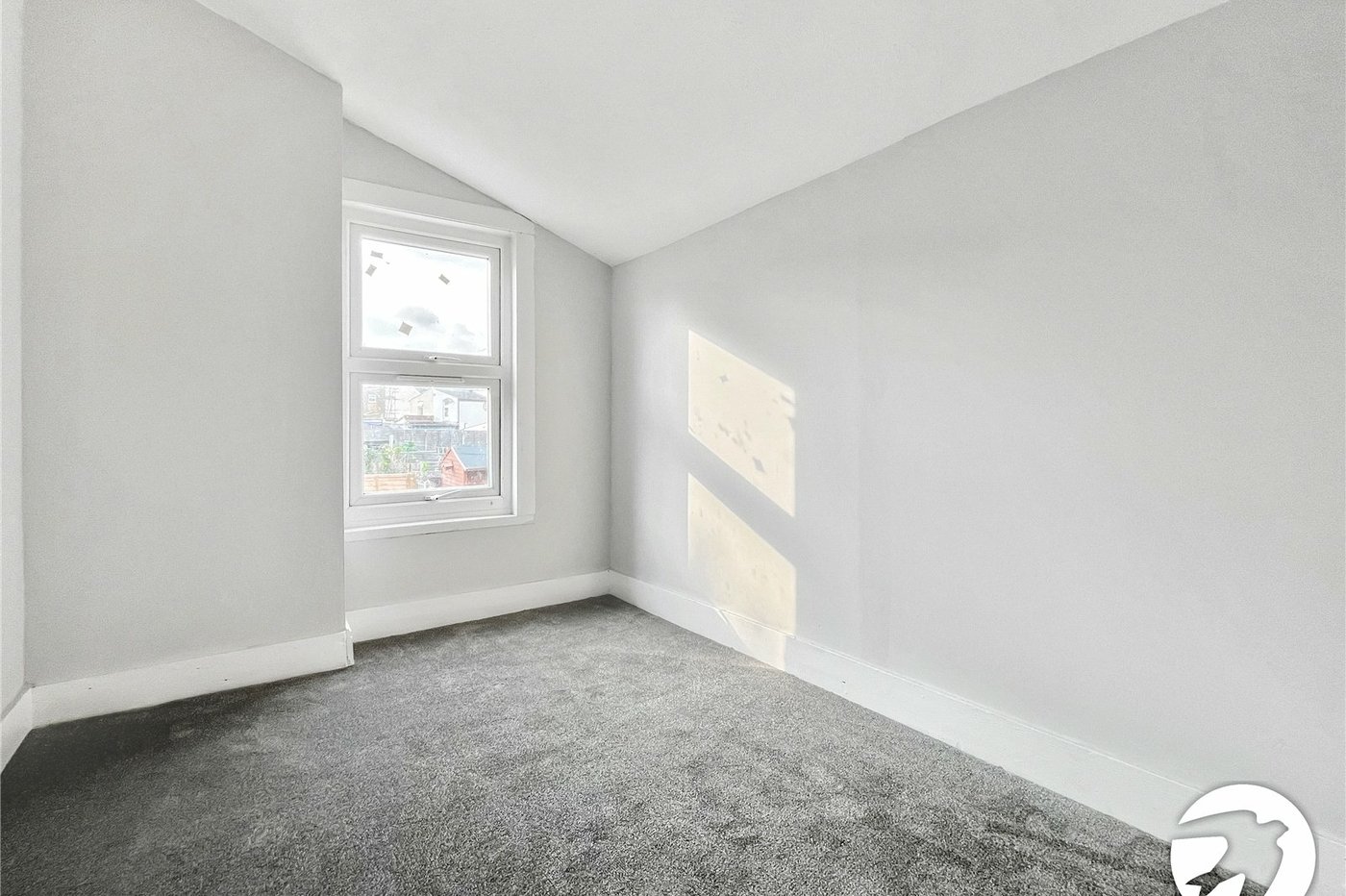 3 bedroom house to rent in Chatham | Robinson Michael & Jackson
