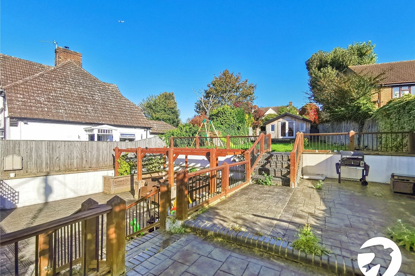 2 bedroom bungalow to rent in Dartford | Robinson Jackson