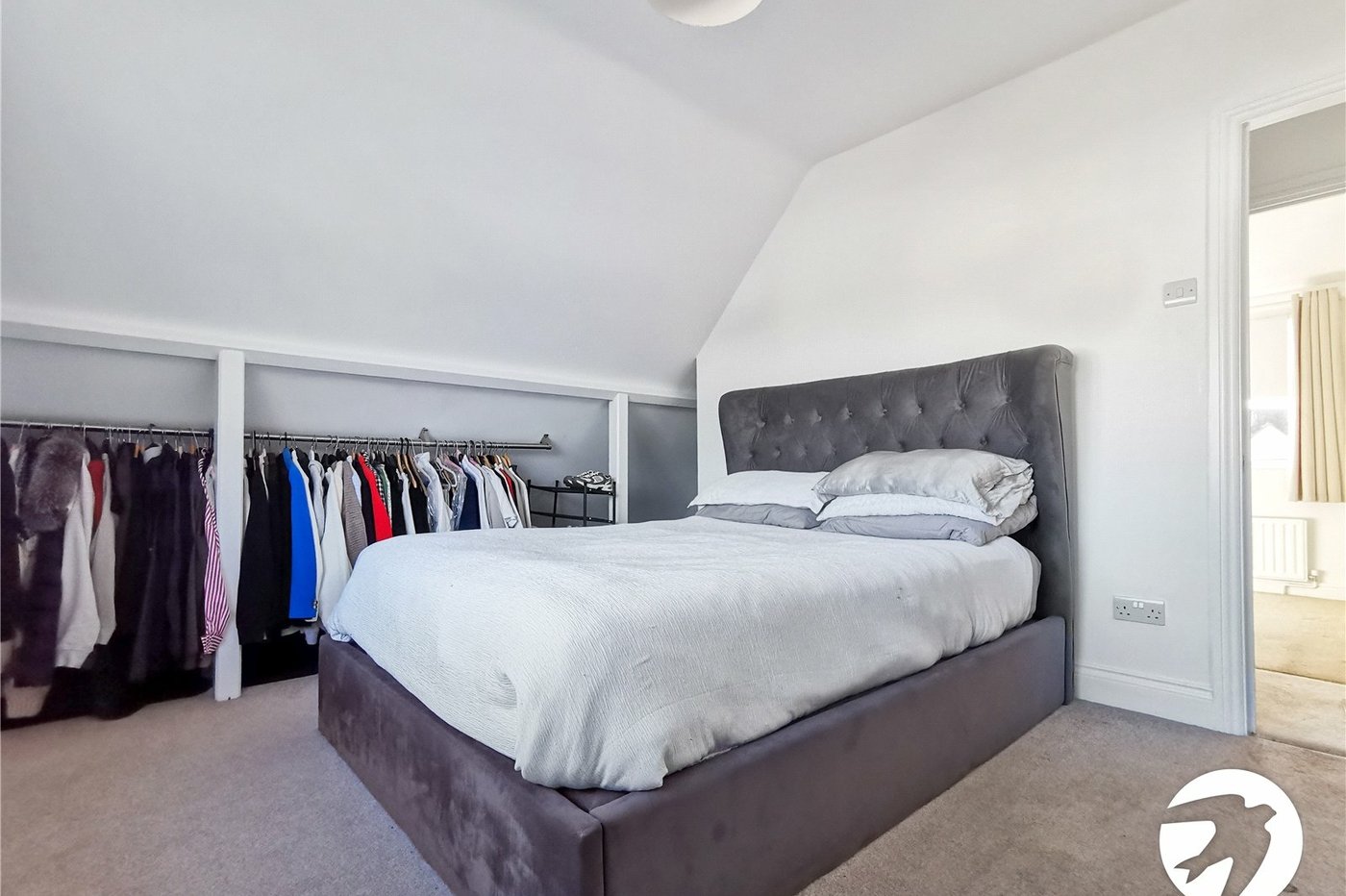 2 bedroom bungalow to rent in Dartford | Robinson Jackson