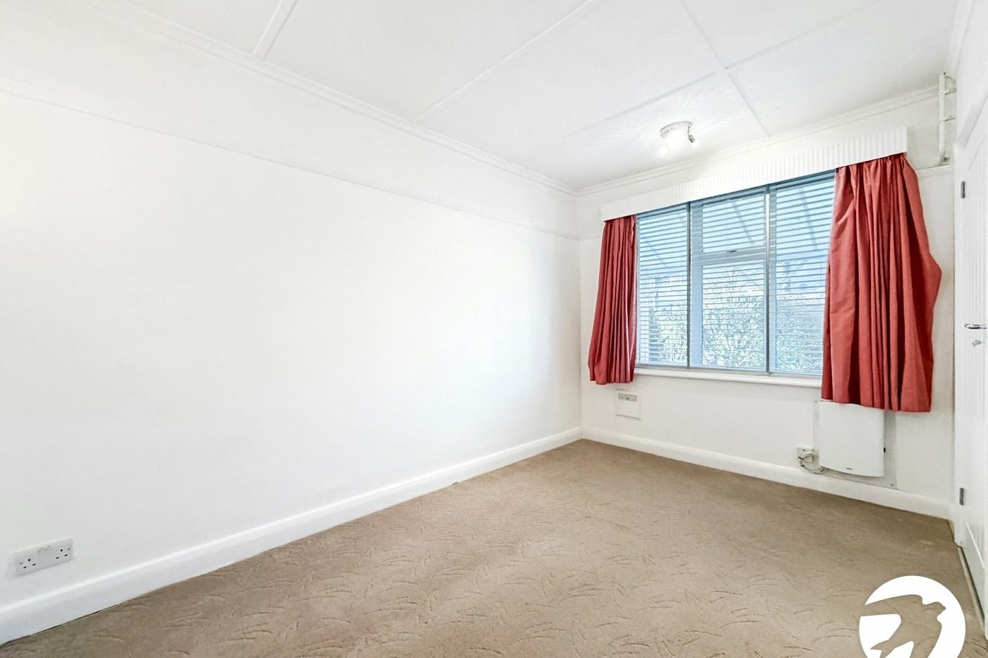 3 bedroom bungalow to rent in Welling | 