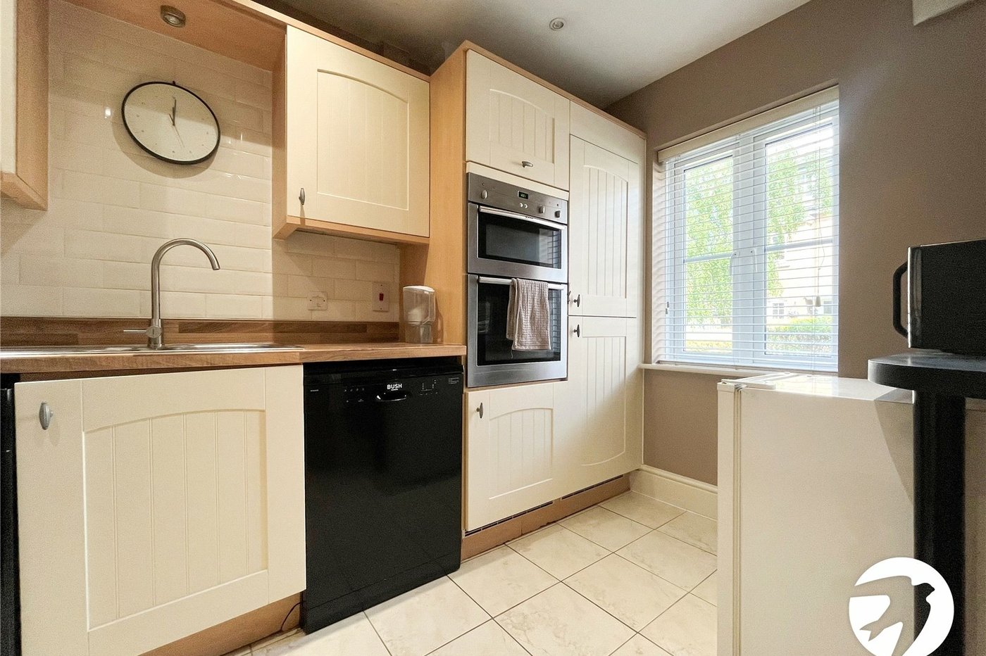 3 bedroom house to rent in Rochester | Robinson Michael & Jackson