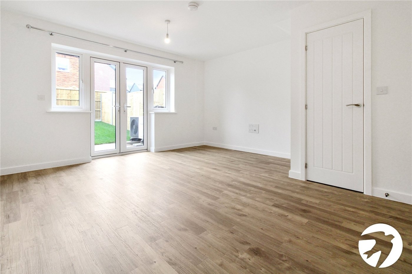 2 bedroom house to rent in Alkerden | Robinson Michael & Jackson