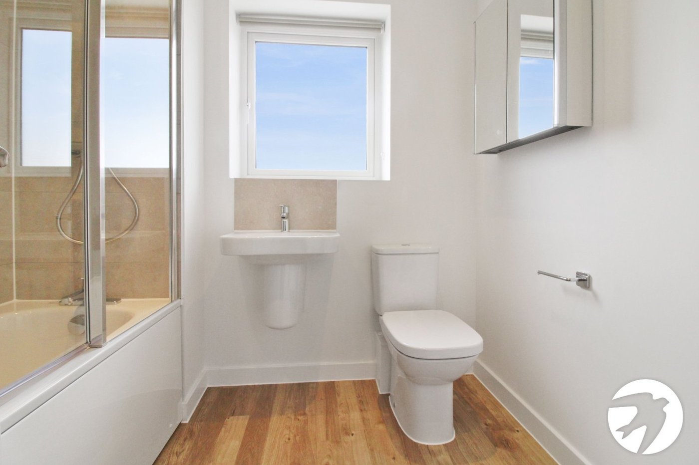 4 bedroom house to rent in Ebbsfleet Valley | Robinson Michael & Jackson