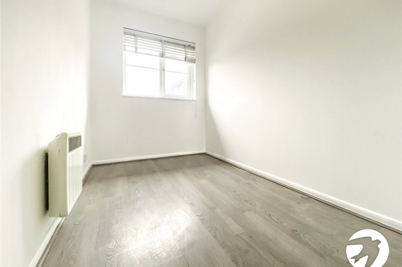 2 bedroom property to rent in Dartford | Robinson Jackson